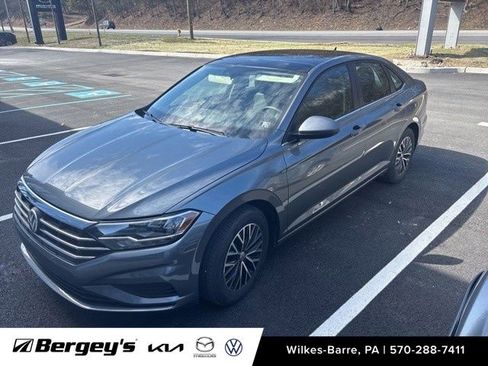Used 2020 Volkswagen Jetta SE image 10