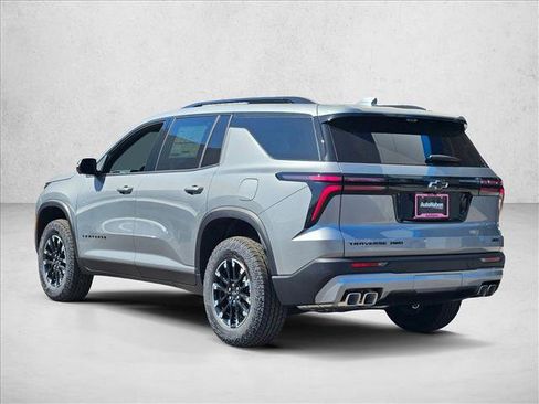 New 2026 Chevrolet Traverse Z71 image 9