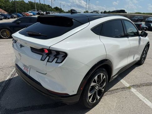 Used 2023 Ford Mustang Mach-E Premium image 7