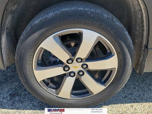 Used 2020 Chevrolet Traverse LT w/ LT Premium Package AWD/4WD image 5