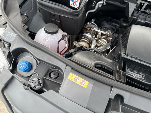 Used 2025 Mercedes-Benz Sprinter 2500 image 25