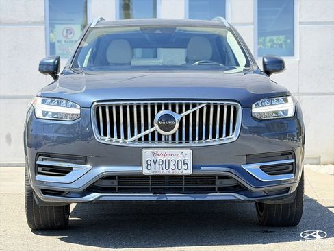 Used 2022 Volvo XC90 T8 Inscription w/ Advanced Package AWD/4WD image 2