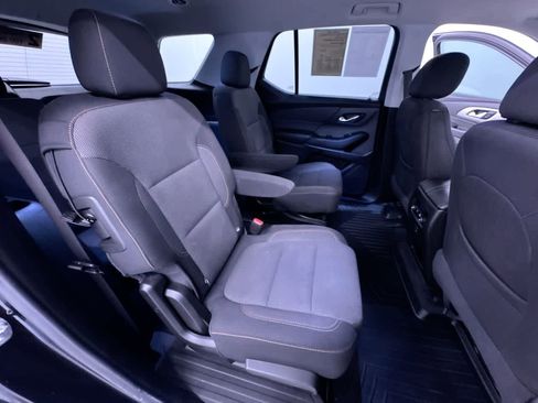 Used 2019 Chevrolet Traverse LT w/ LPO, Cargo Package AWD/4WD image 37