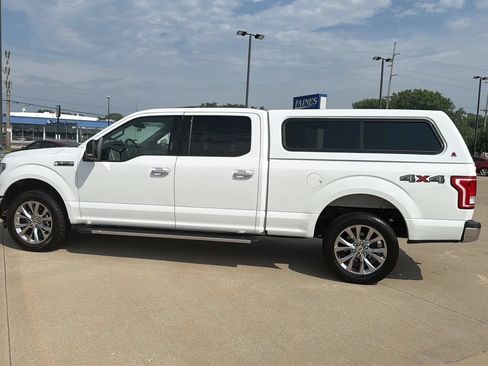 Used 2017 Ford F150 XLT w/ Equipment Group 302A Luxury AWD/4WD image 11