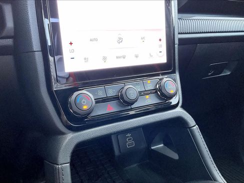 Used 2025 Ford Ranger Raptor AWD/4WD image 32