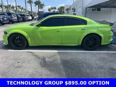 Used 2023 Dodge Charger Scat Pack RWD image 4