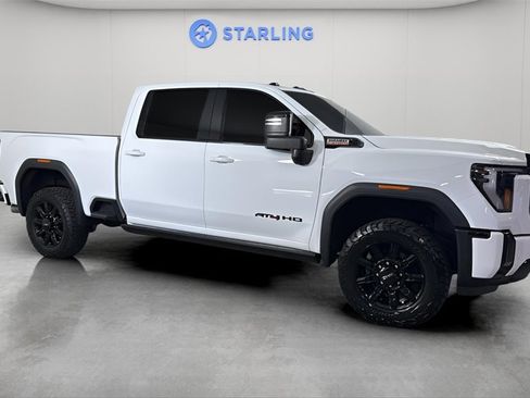 Used 2024 GMC Sierra 2500 AT4 w/ AT4 Premium Plus Package image 20