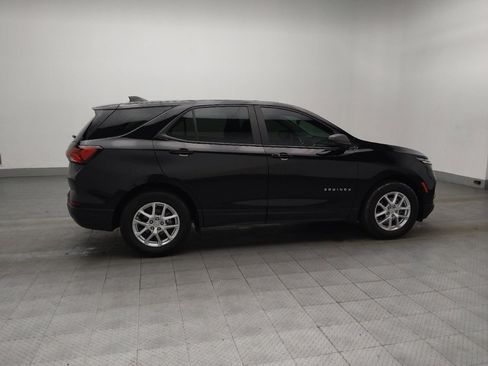 Used 2023 Chevrolet Equinox LS image 10