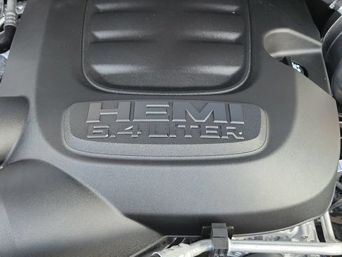 New 2026 RAM 2500 Tradesman w/ Bed Convenience Group AWD/4WD image 10