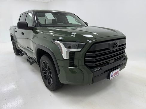 Used 2023 Toyota Tundra SR5 RWD image 2