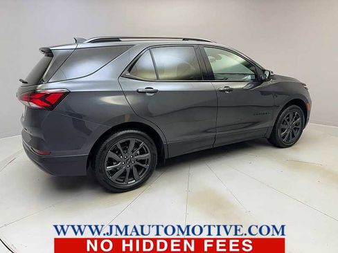 Used 2023 Chevrolet Equinox RS w/ RS Leather Package image 5