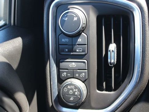 Used 2019 Chevrolet Silverado 1500 LT w/ All-Star Edition AWD/4WD image 17