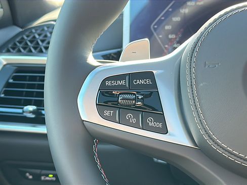 New 2026 BMW X5 M60i w/ Executive Package image 20