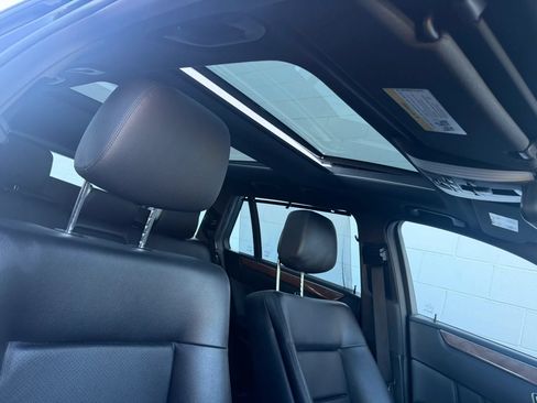 Used 2013 Mercedes-Benz E 350 4MATIC Wagon image 17