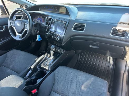 Used 2015 Honda Civic SE image 28