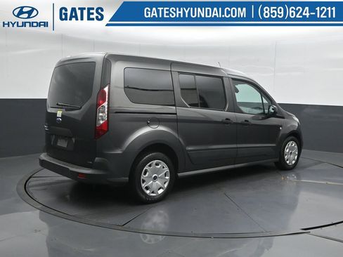 Used 2018 Ford Transit Connect XL image 2