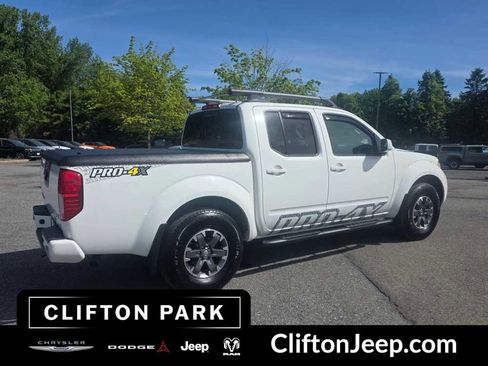 Used 2017 Nissan Frontier PRO-4X w/ Pro-4x Luxury Package AWD/4WD image 4