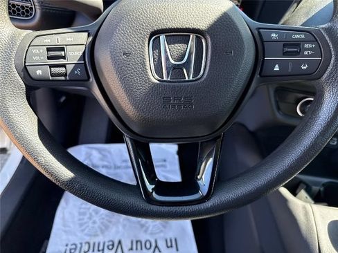 Used 2024 Honda HR-V LX image 12