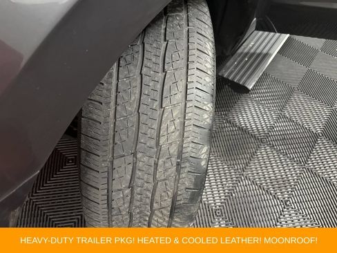 Used 2023 Ford Expedition Max Limited AWD/4WD image 39