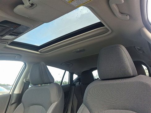 New 2025 Subaru Crosstrek 2.0i Premium image 11