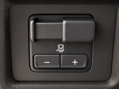 Used 2024 Chevrolet Colorado Trail Boss w/ LPO, Dark Essentials Package AWD/4WD image 35