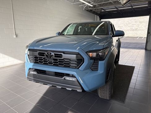 New 2026 Toyota Tacoma TRD Off-Road image 3