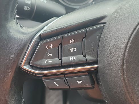 Used 2018 MAZDA MAZDA6 Touring image 12