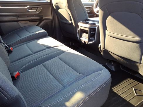 Used 2019 RAM 1500 Big Horn image 8