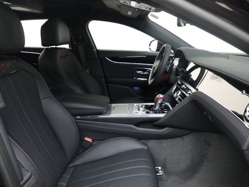 New 2026 Bentley Flying Spur Plug-In Hybrid image 24