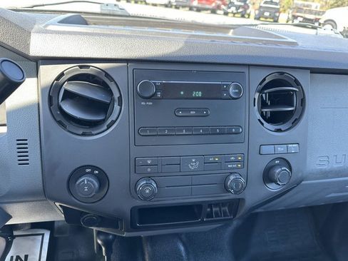 Used 2013 Ford F250 XL image 12