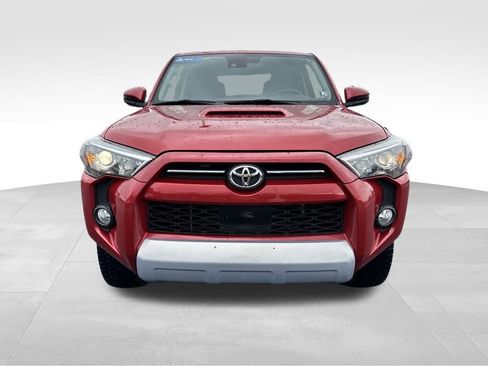 Used 2020 Toyota 4Runner TRD Off-Road image 2