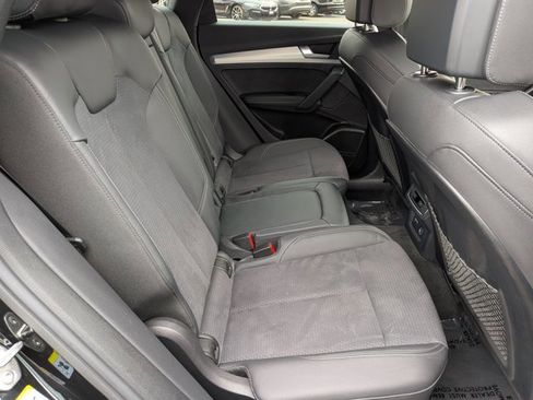 Used 2024 Audi Q5 e Premium Plus AWD/4WD image 26