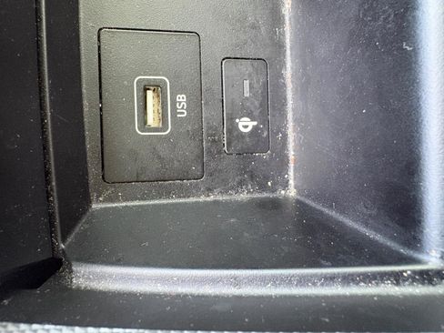 Used 2022 Hyundai Santa Fe SEL Premium w/ Cargo Package image 37