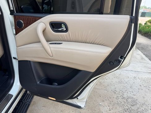 Used 2018 Nissan Armada Platinum w/ Captain Seat Package AWD/4WD image 32