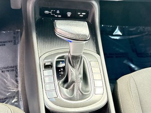 Used 2024 Hyundai Kona SEL FWD image 16