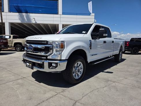 Used 2020 Ford F350 XLT w/ XLT Value Package AWD/4WD image 2