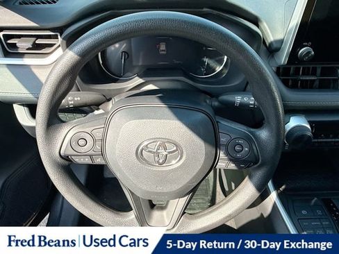 Used 2024 Toyota RAV4 LE AWD/4WD image 15