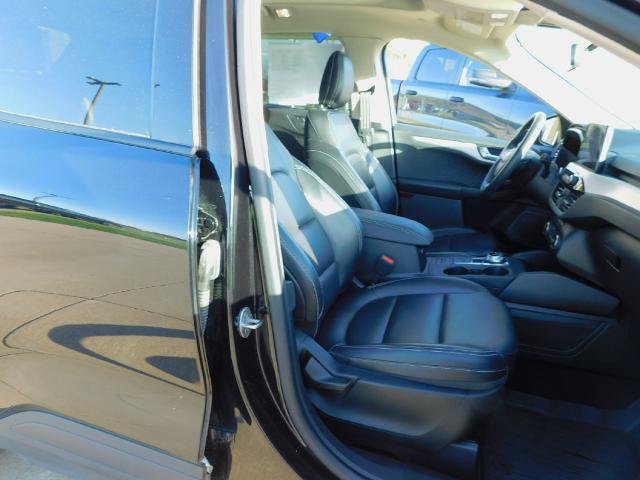 Certified 2020 Ford Escape SEL AWD/4WD image 5