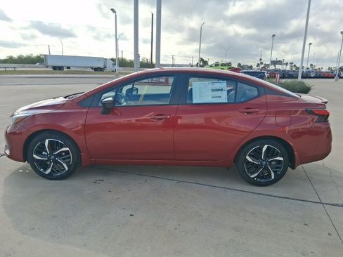 New 2025 Nissan Versa SR w/ Trunk Package image 3
