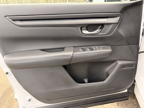 Certified 2023 Honda CR-V EX image 12