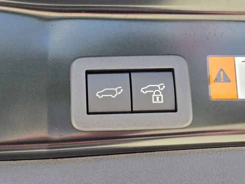 Used 2026 Toyota RAV4 XSE w/ Weather Package AWD/4WD image 13