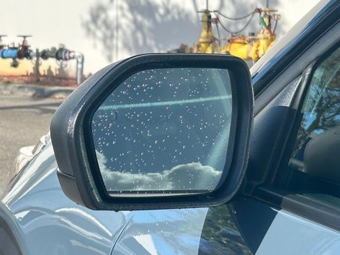 New 2026 Ford Explorer Active w/ Active Comfort Package image 13