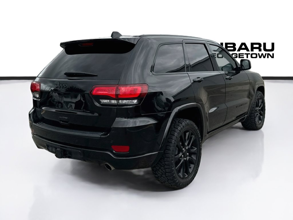 Used 2021 Jeep Grand Cherokee Laredo X AWD/4WD image 7