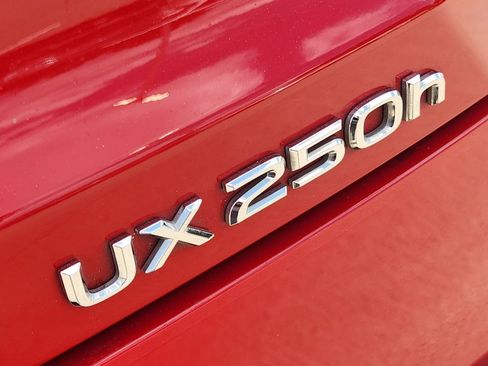 Used 2024 Lexus UX 250h F Sport FWD image 12