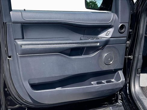 Used 2024 Ford Expedition Max XLT RWD image 22