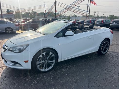Used 2019 Buick Cascada Premium FWD image 24