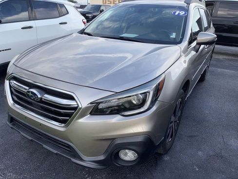 Used 2019 Subaru Outback 2.5i Limited w/ Popular Package #2 image 1