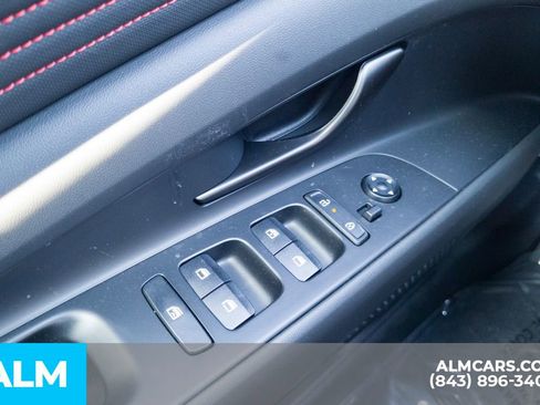 Certified 2025 Hyundai Elantra N Line image 30