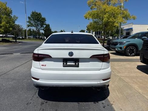 Used 2020 Volkswagen Jetta GLI FWD image 4