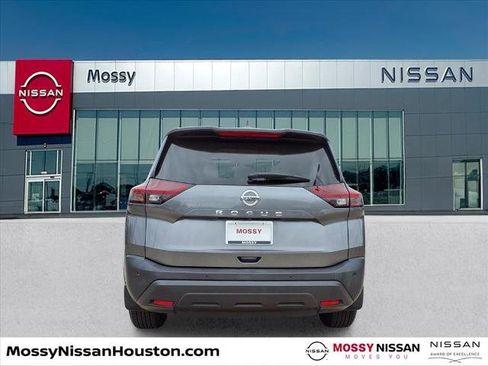 Certified 2021 Nissan Rogue S image 6